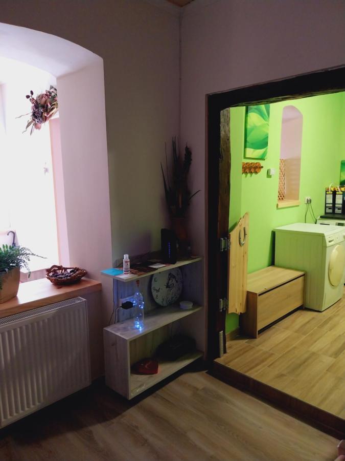 Lovas Vendeghaz Appartement Obanya Buitenkant foto