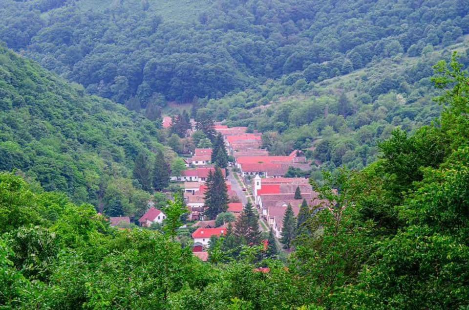 Lovas Vendeghaz Appartement Obanya Buitenkant foto